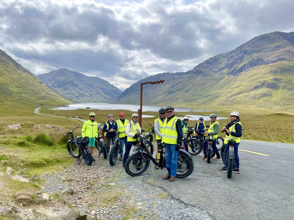 bike_tour_and_lake-connemara tours